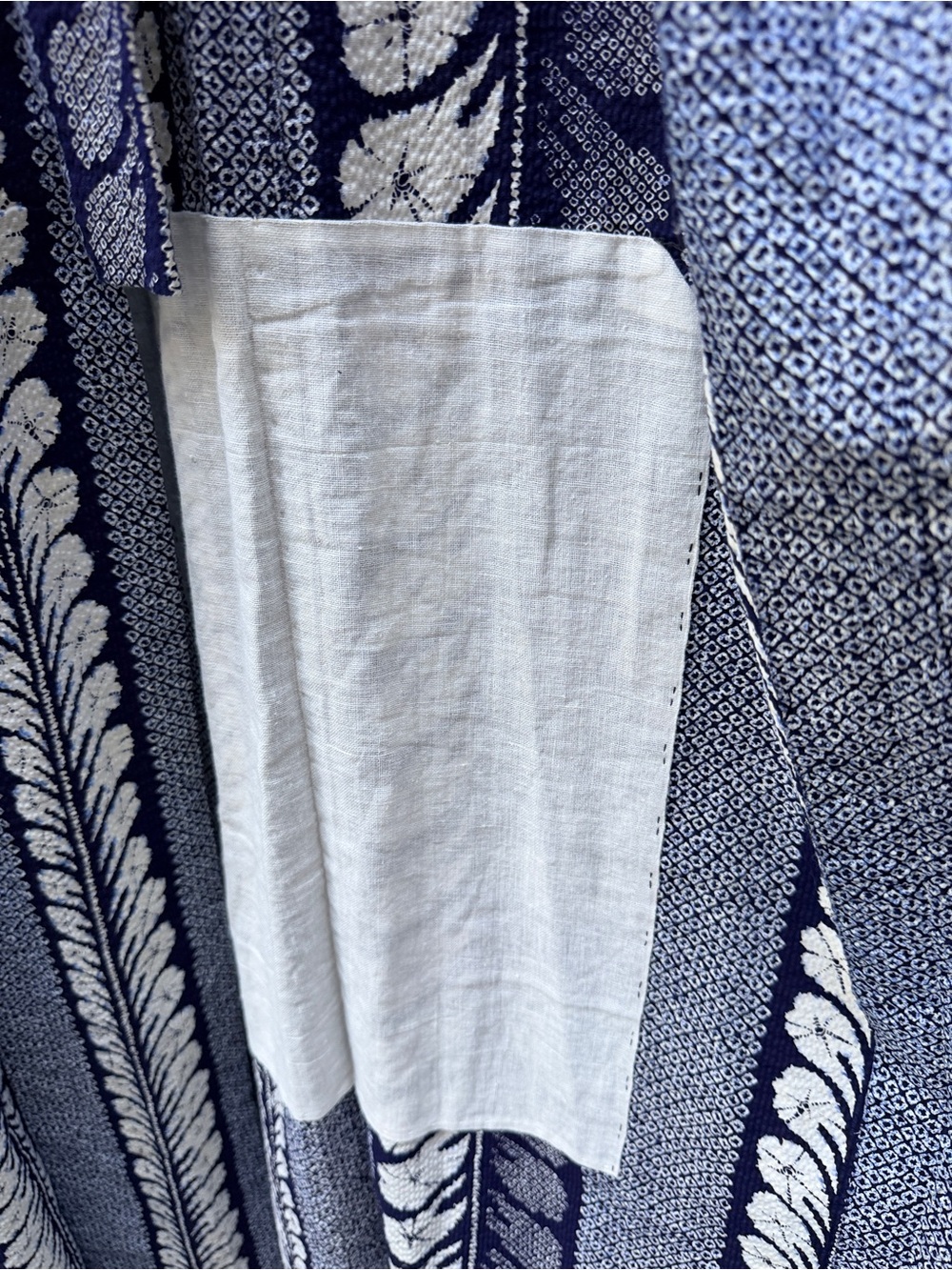 Vintage Shibori Cotton Indigo Ikat Hand Stitched Cotton Textile Japanese Kimono - Picture 7 of 8